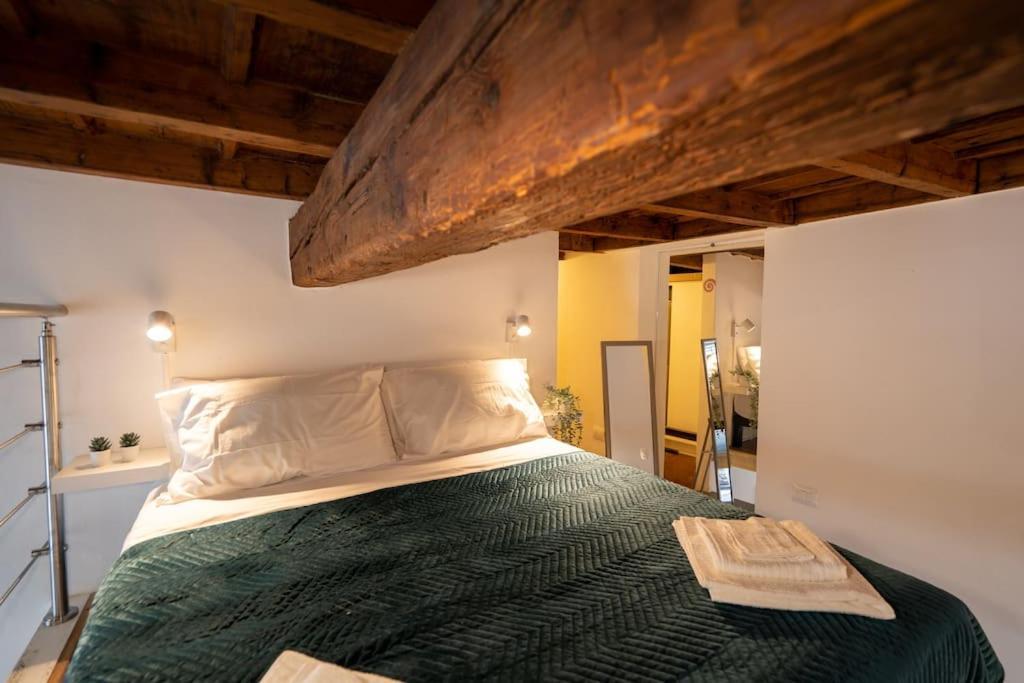 Borromei'S Nest - Central Loft Milán Exterior foto